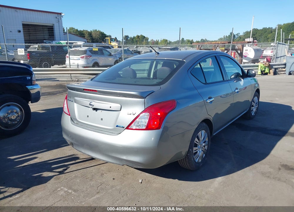 2014 NISSAN VERSA 1.6 SV VIN: 3N1CN7AP6EL830059