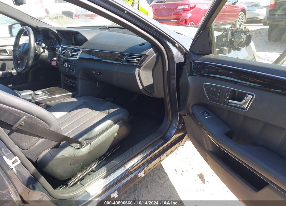 2011 MERCEDES-BENZ E 550 VIN: WDDHF7CB1BA279775