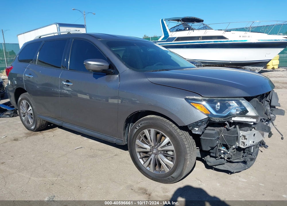 2018 NISSAN PATHFINDER SL VIN: 5N1DR2MMXJC635187