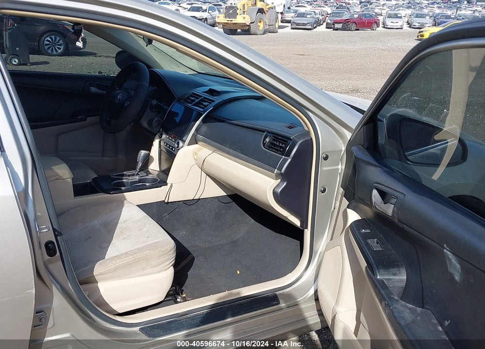 2014 TOYOTA CAMRY L VIN: 4T1BF1FK7EU775672