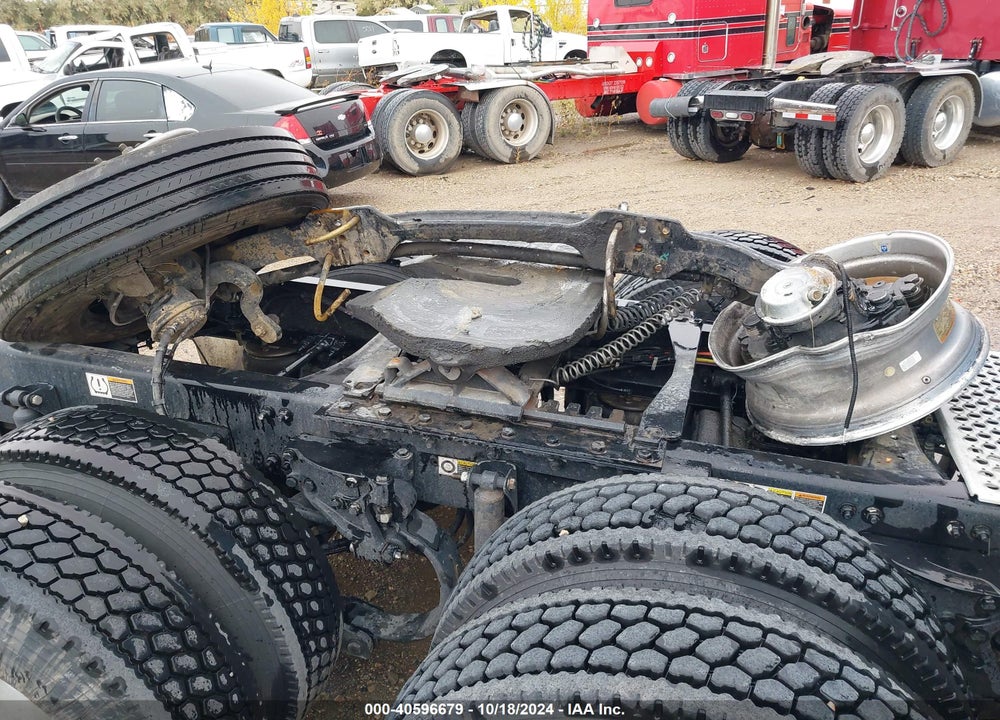 2021 KENWORTH T680 VIN: 1XKYDP9X1MJ465729