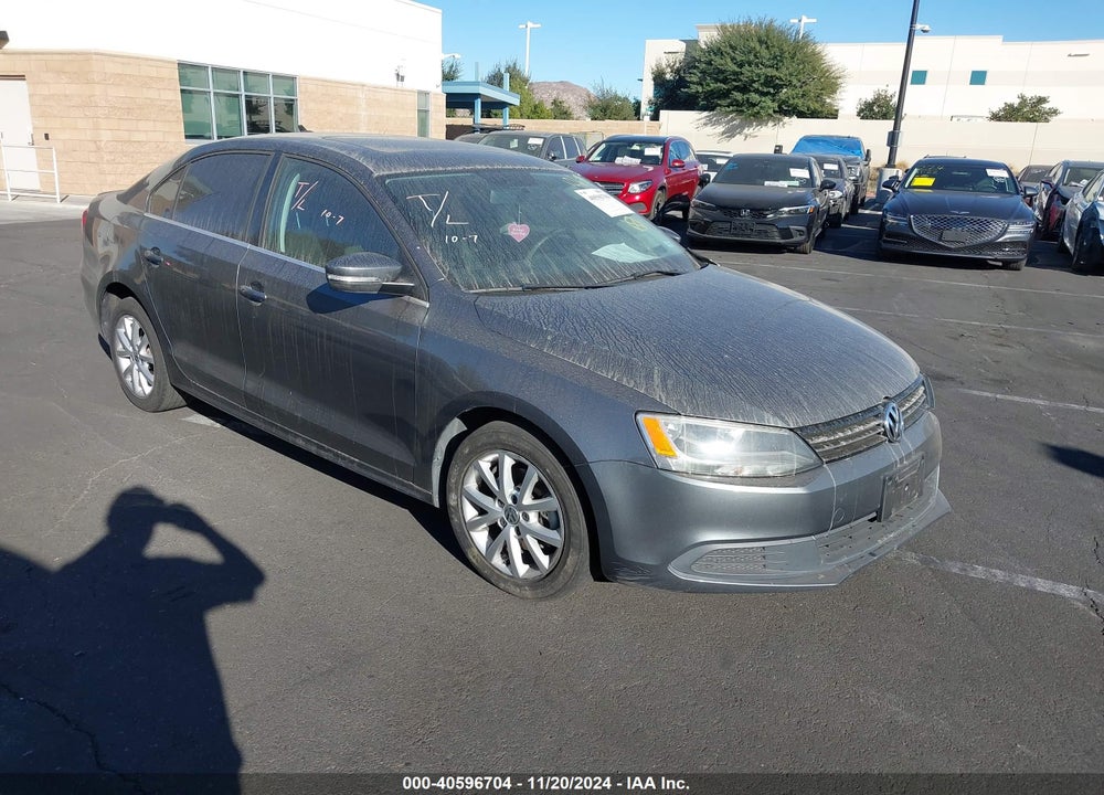 2014 VOLKSWAGEN JETTA 1.8T SE VIN: 3VWD17AJ2EM214049
