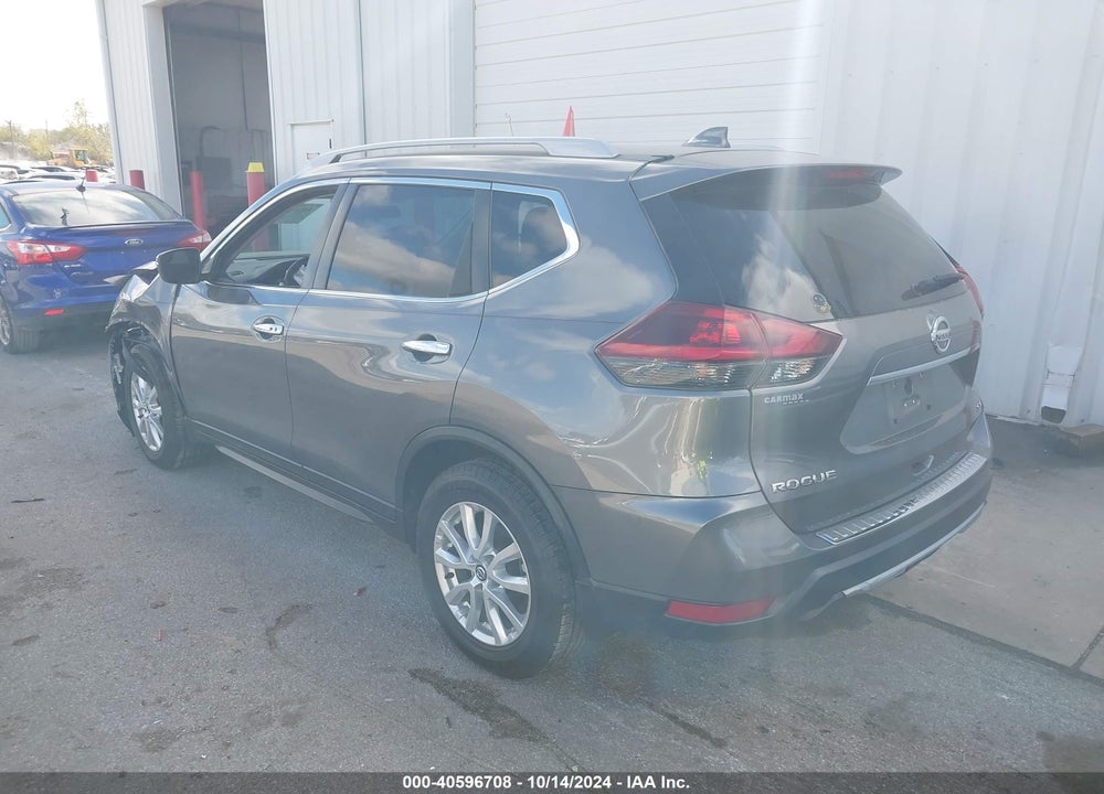 2018 NISSAN ROGUE SV VIN: 5N1AT2MT8JC815425