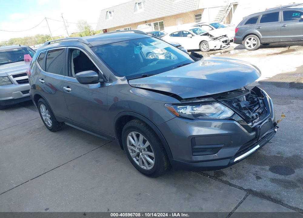 2018 NISSAN ROGUE SV VIN: 5N1AT2MT8JC815425