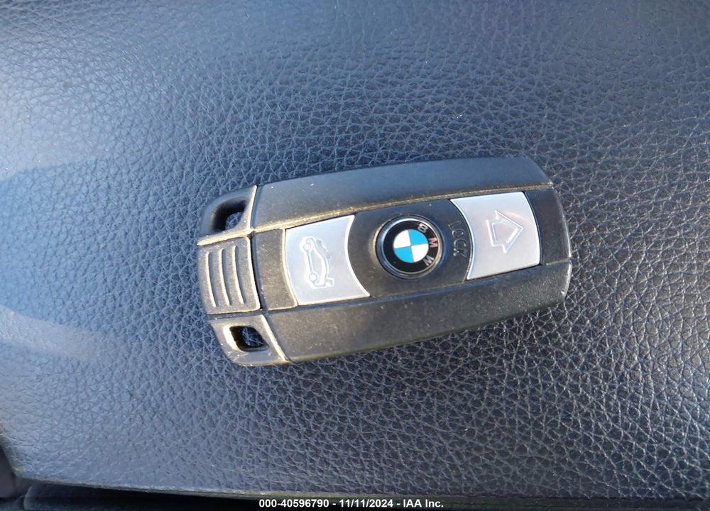 2010 BMW 528 VIN: WBANV1C58AC156790