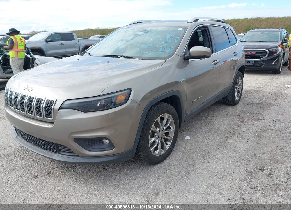 2019 JEEP CHEROKEE LATITUDE PLUS FWD VIN: 1C4PJLLB3KD383759