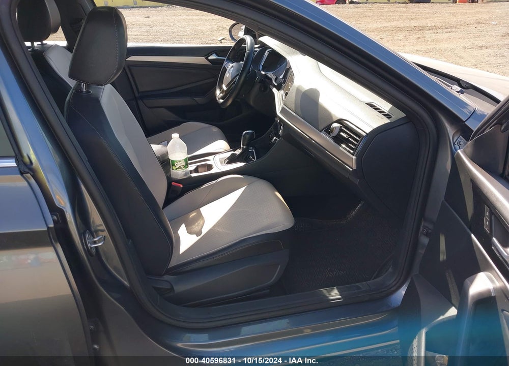 2019 VOLKSWAGEN JETTA 1.4T R-LINE/1.4T S/1.4T SE VIN: 3VWC57BU0KM052510