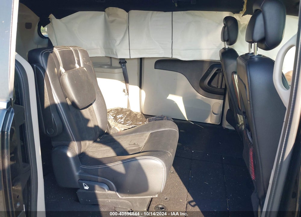 2019 DODGE GRAND CARAVAN SXT VIN: 2C4RDGCG5KR610658