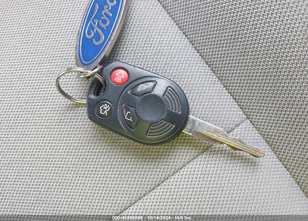 2010 FORD ESCAPE XLT VIN: 1FMCU0D73AKB77085