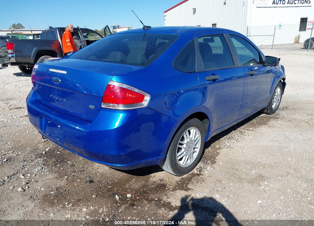 2010 FORD FOCUS SE VIN: 1FAHP3FN8AW291029