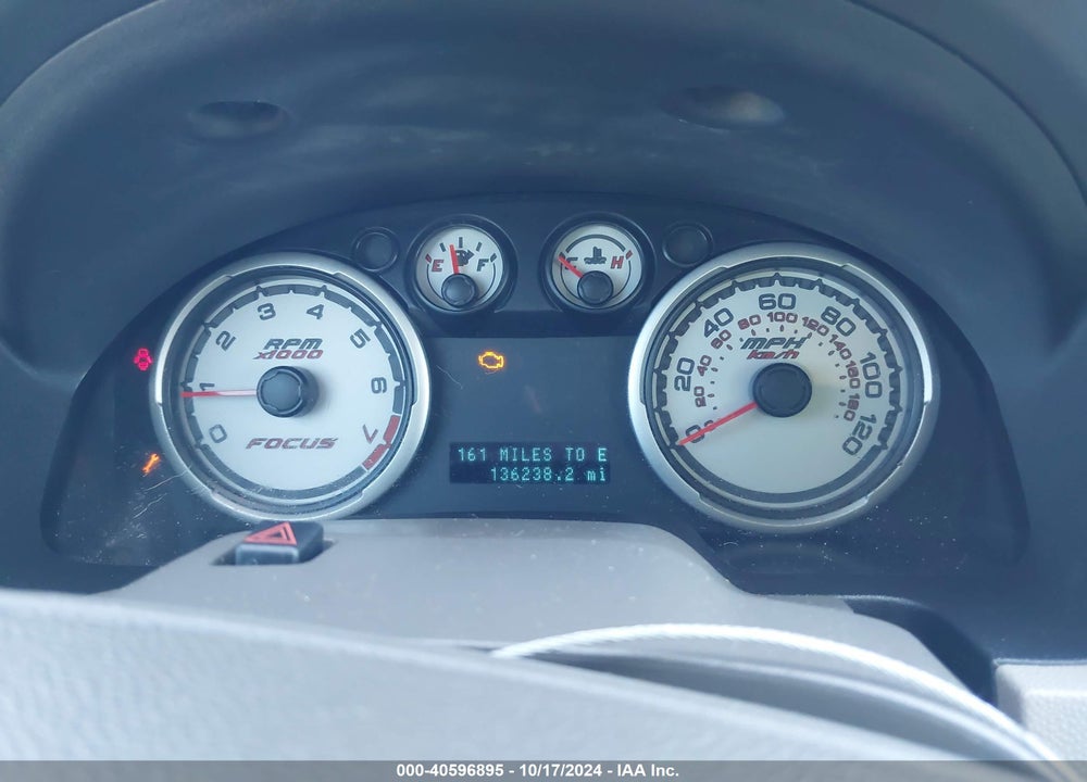 2010 FORD FOCUS SE VIN: 1FAHP3FN8AW291029