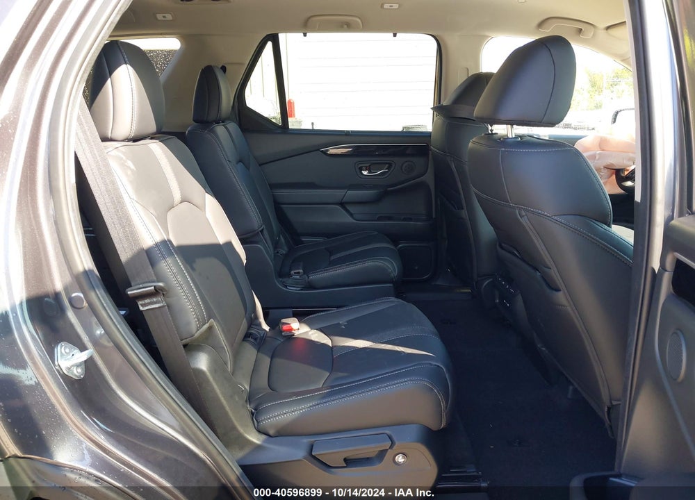 2025 HONDA PILOT EX-L VIN: 5FNYG1H41SB046582
