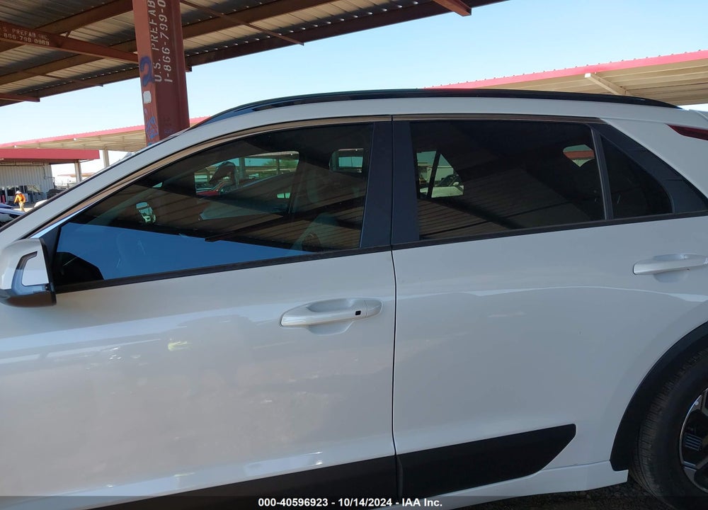2024 KIA NIRO EX VIN: KNDCR3LE8R5185801