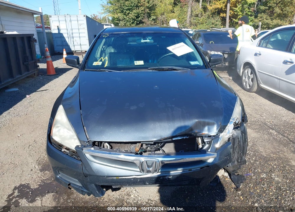2007 HONDA ACCORD 2.4 EX VIN: 1HGCM56807A172000