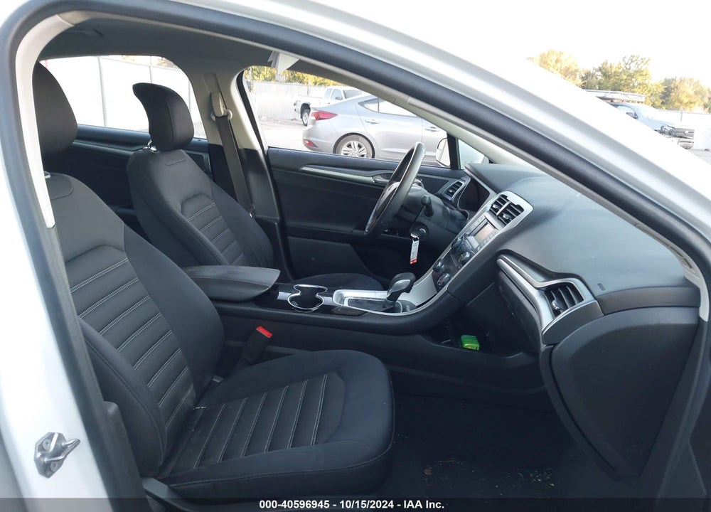 2014 FORD FUSION SE VIN: 3FA6P0H74ER391853