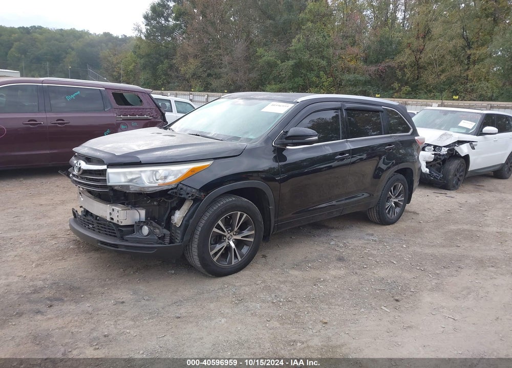 2016 TOYOTA HIGHLANDER XLE V6 VIN: 5TDJKRFH2GS236172