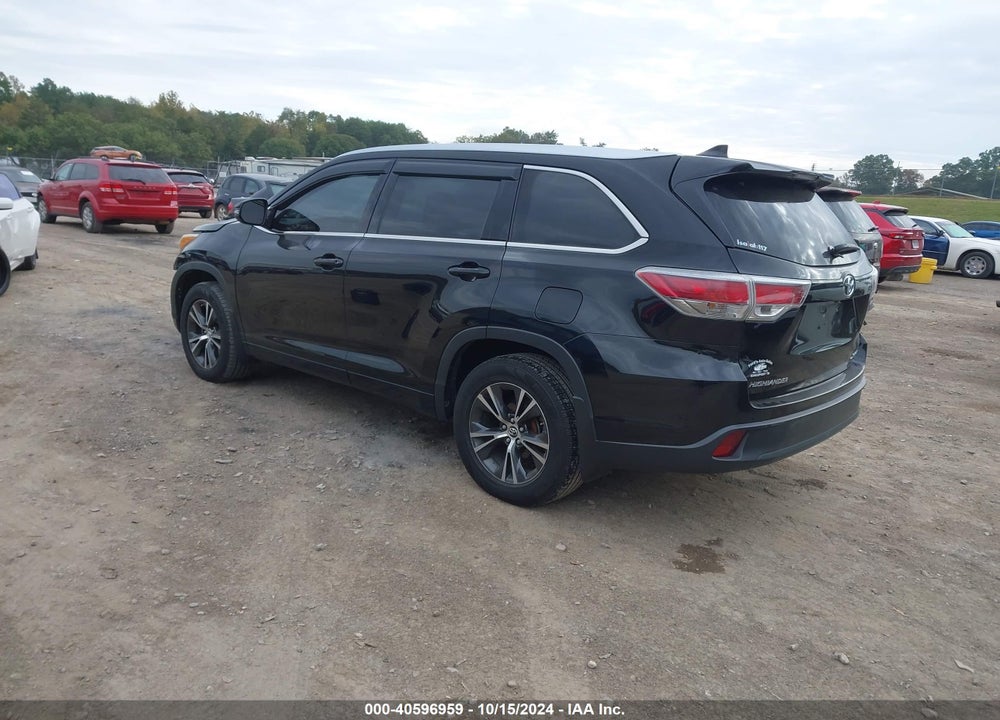 2016 TOYOTA HIGHLANDER XLE V6 VIN: 5TDJKRFH2GS236172