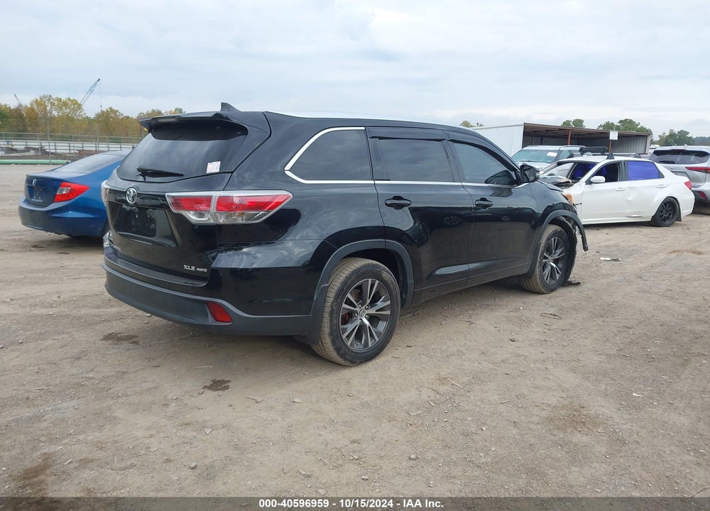 2016 TOYOTA HIGHLANDER XLE V6 VIN: 5TDJKRFH2GS236172
