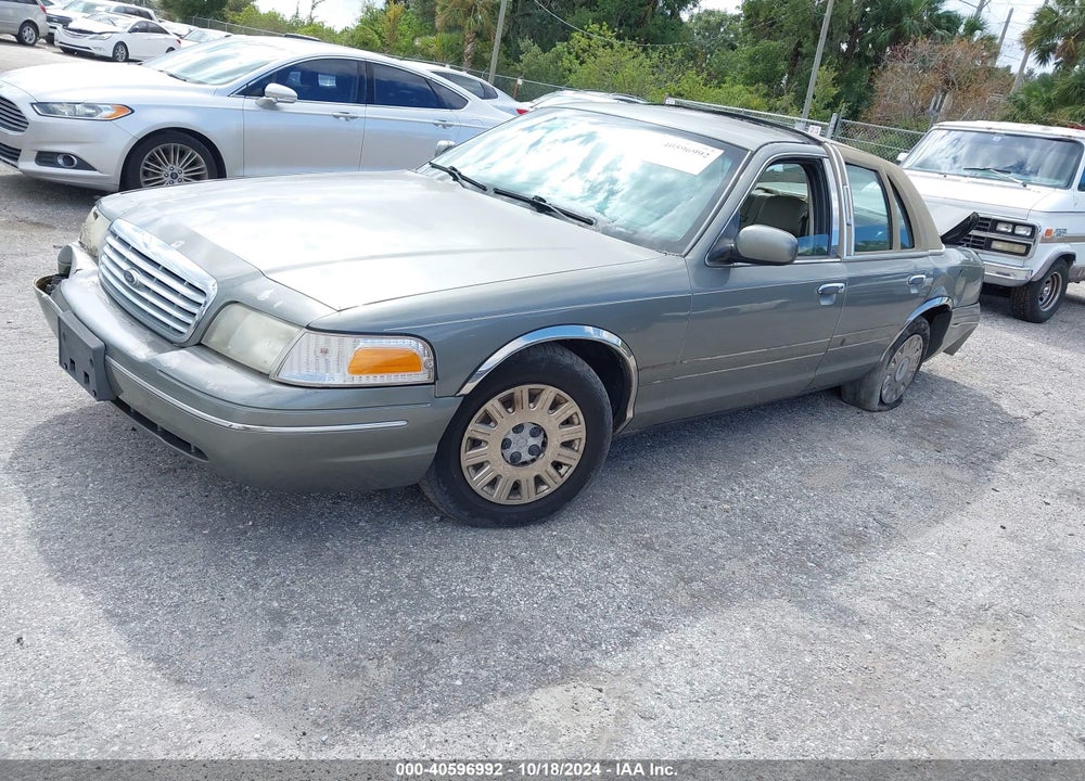 2003 FORD CROWN VICTORIA STANDARD VIN: 2FAFP73WX3X154001