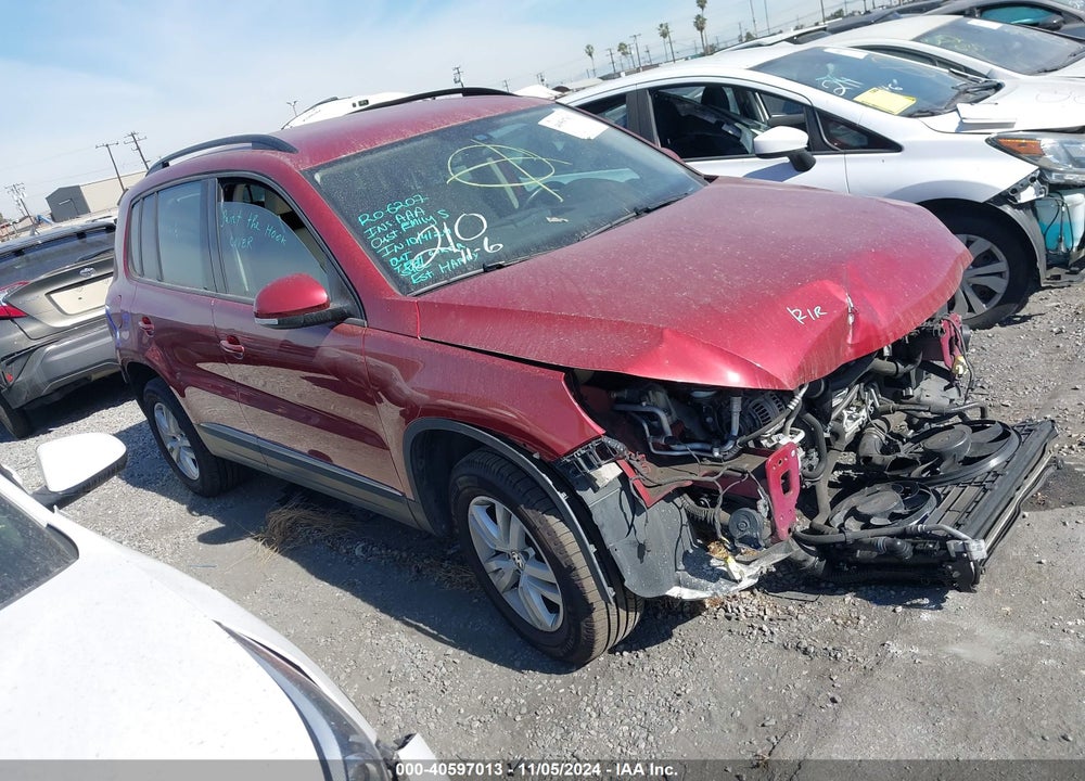 2016 VOLKSWAGEN TIGUAN S VIN: WVGAV7AX6GW087691