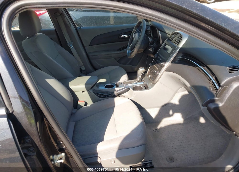 2015 CHEVROLET MALIBU LS VIN: 1G11B5SLXFF121538