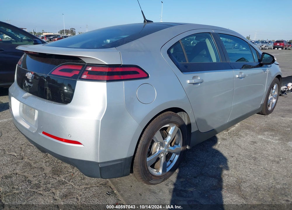 2012 CHEVROLET VOLT VIN: 1G1RH6E4XCU126841