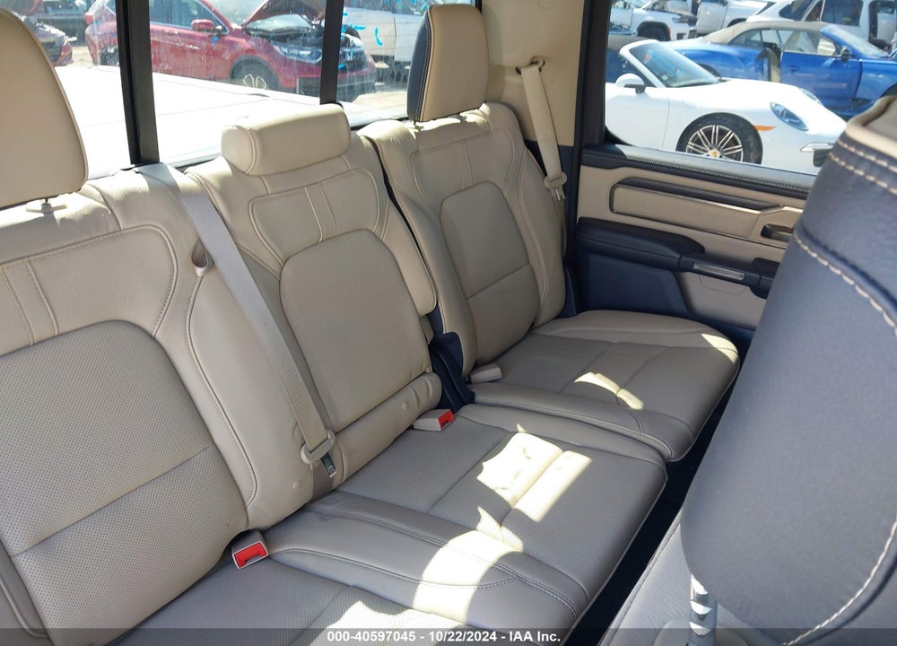 2020 RAM 1500 LIMITED  4X2 5'7 BOX VIN: 1C6RREHT4LN360136