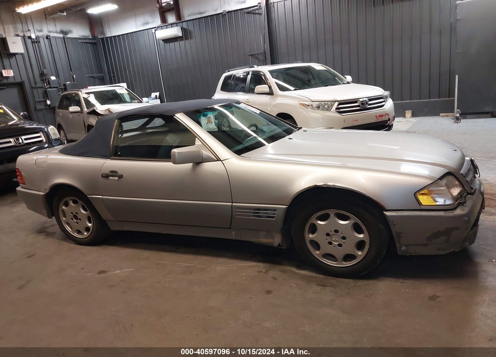 1995 MERCEDES-BENZ SL 320 VIN: WDBFA63E3SF109648