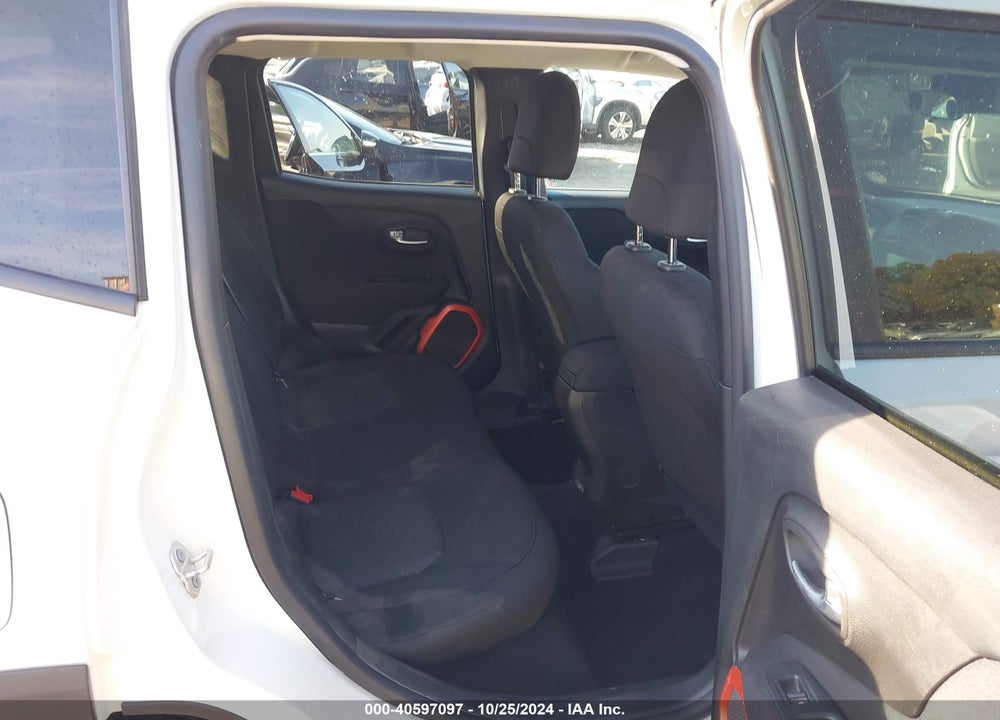 2018 JEEP RENEGADE UPLAND EDITION 4X4 VIN: ZACCJBAB0JPH53884