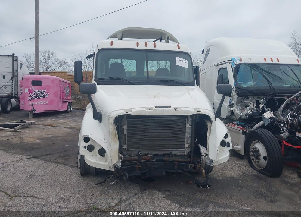 2019 FREIGHTLINER CASCADIA 125 VIN: 3AKBGDDVXKDLH5538