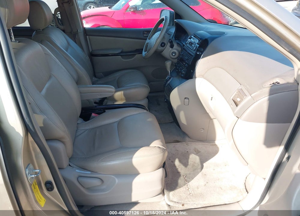 2004 TOYOTA SIENNA LE VIN: 5TDZA23C24S064923