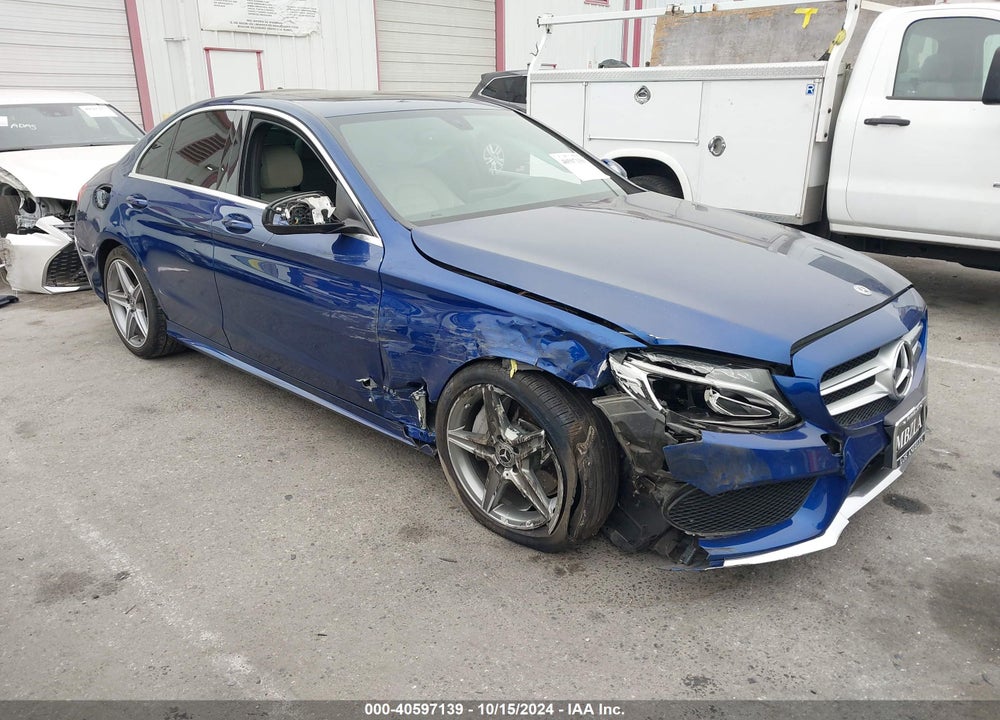 2018 MERCEDES-BENZ C 300 VIN: 55SWF4JB8JU240768