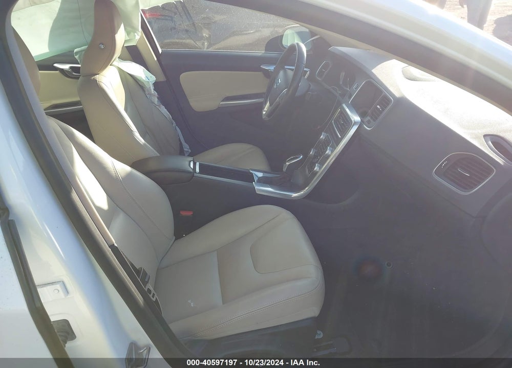 2017 VOLVO S60 INSCRIPTION T5 VIN: LYV402TK2HB128958