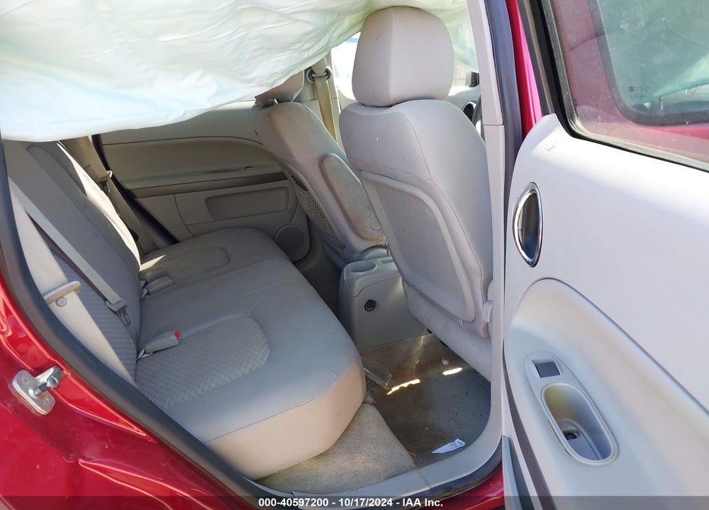 2010 CHEVROLET HHR LS VIN: 3GNBAADB8AS593079