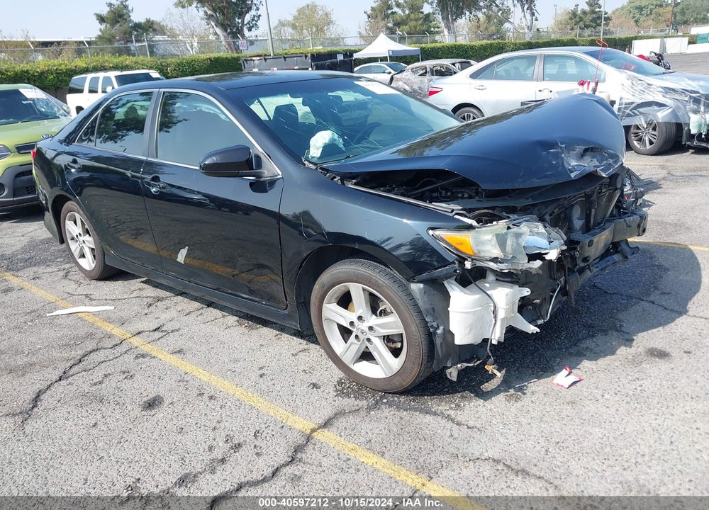 2014 TOYOTA CAMRY SE VIN: 4T1BF1FK7EU467319