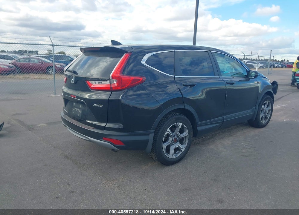2018 HONDA CR-V EX VIN: 7FARW2H53JE027279