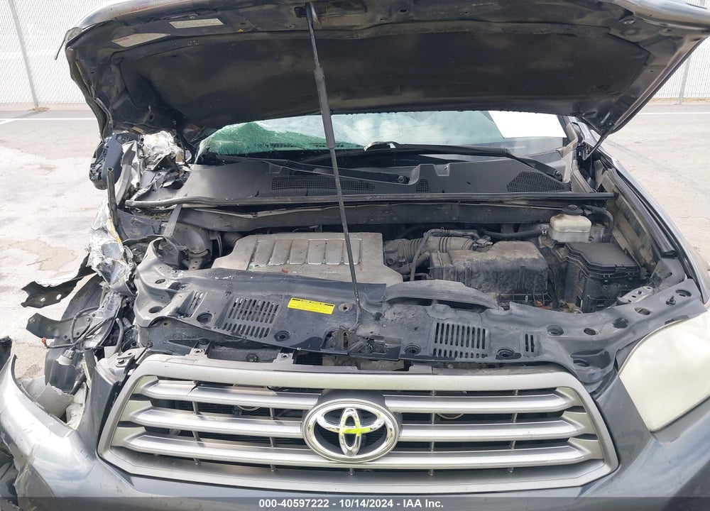 2010 TOYOTA HIGHLANDER BASE V6 VIN: 5TDBK3EHXAS016725