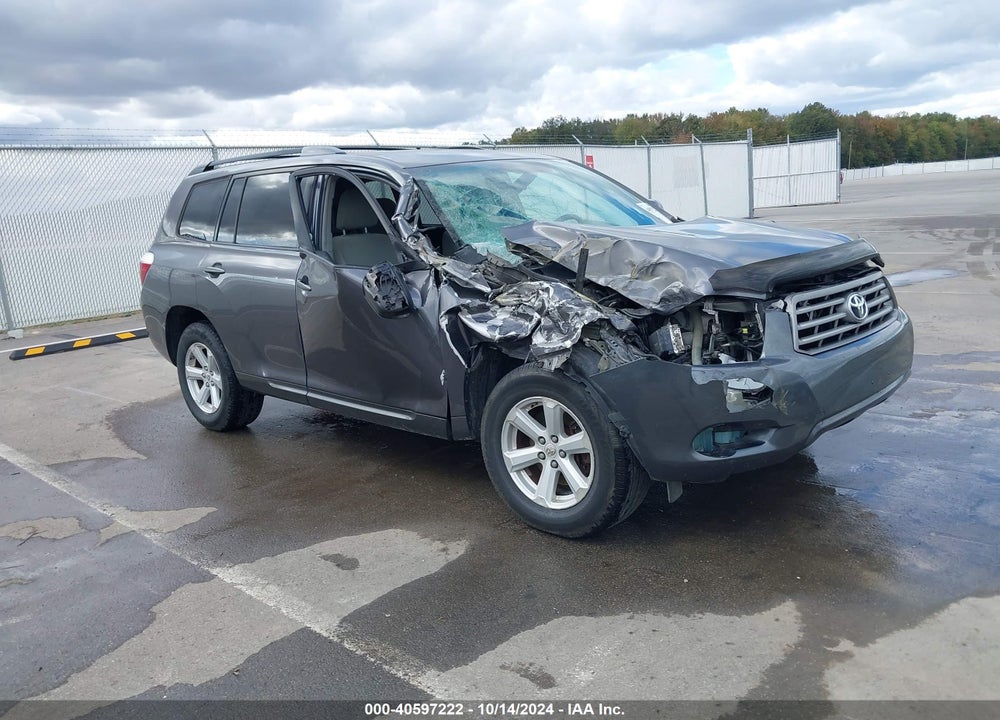 2010 TOYOTA HIGHLANDER BASE V6 VIN: 5TDBK3EHXAS016725