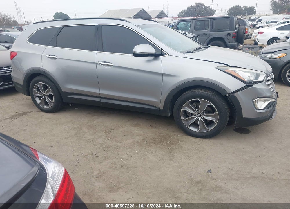 2013 HYUNDAI SANTA FE GLS VIN: KM8SN4HF7DU026678