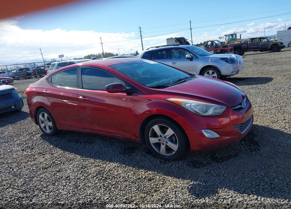 2013 HYUNDAI ELANTRA GLS VIN: 5NPDH4AE5DH392476