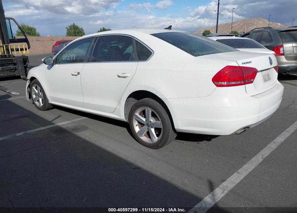 2012 VOLKSWAGEN PASSAT 2.5L SE VIN: 1VWBP7A36CC010294