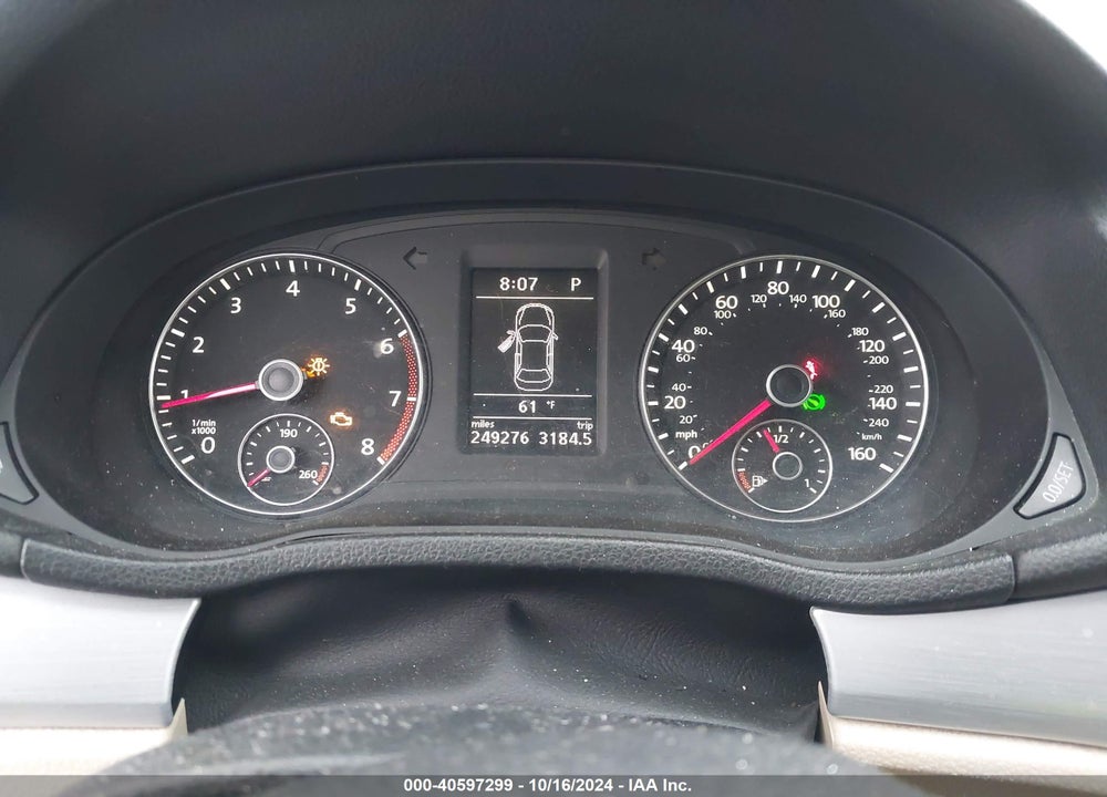 2012 VOLKSWAGEN PASSAT 2.5L SE VIN: 1VWBP7A36CC010294