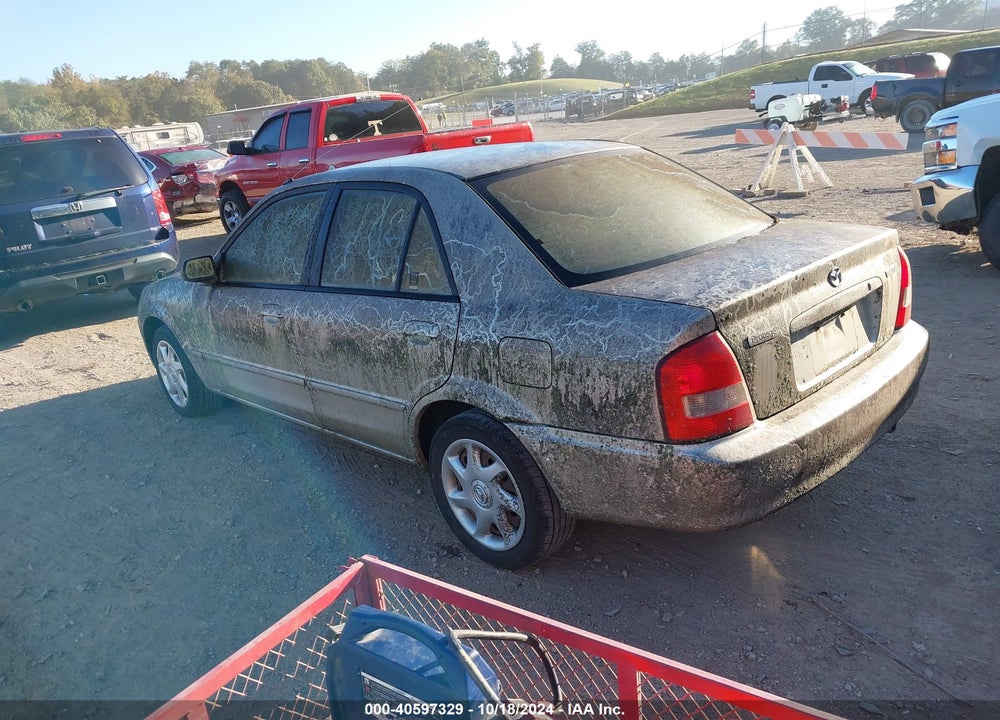 2001 MAZDA PROTEGE ES/LX VIN: JM1BJ225910443856
