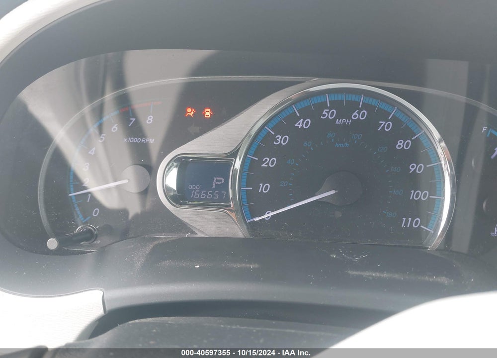 2011 TOYOTA SIENNA XLE V6 VIN: 5TDYK3DC6BS146468
