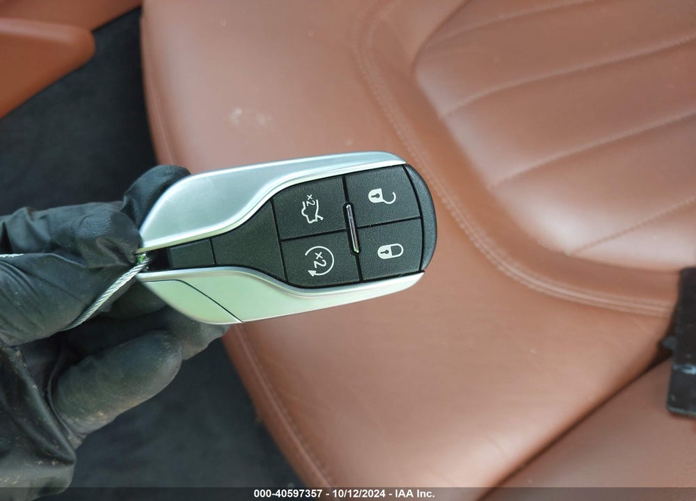 2022 MASERATI QUATTROPORTE MODENA VIN: ZAM56YPM7N1380821