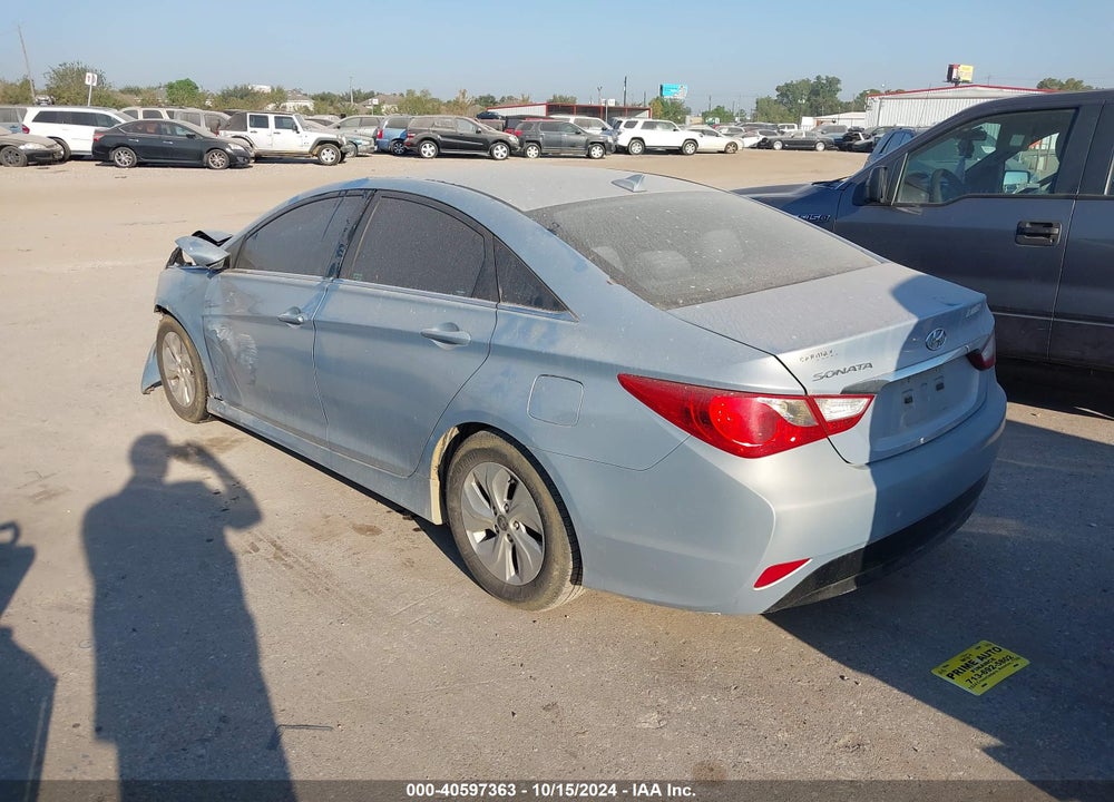 2014 HYUNDAI SONATA GLS VIN: 5NPEB4AC0EH823649