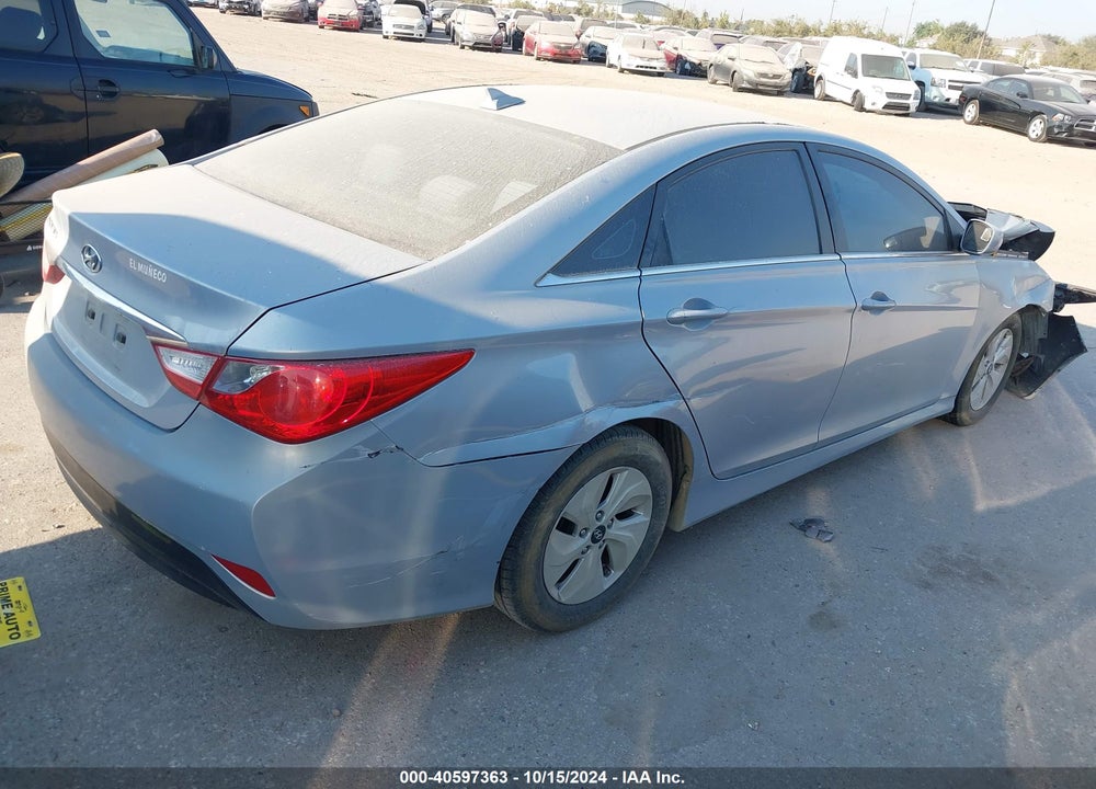 2014 HYUNDAI SONATA GLS VIN: 5NPEB4AC0EH823649