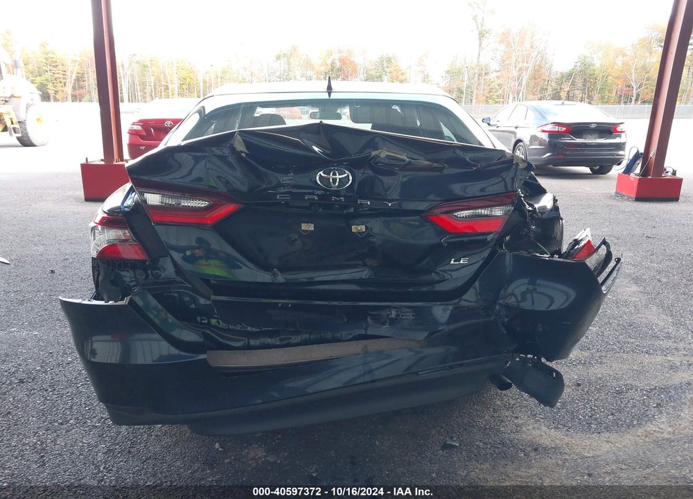 2021 TOYOTA CAMRY LE VIN: 4T1C11AK8MU556776