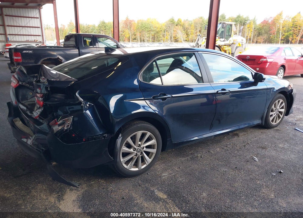 2021 TOYOTA CAMRY LE VIN: 4T1C11AK8MU556776