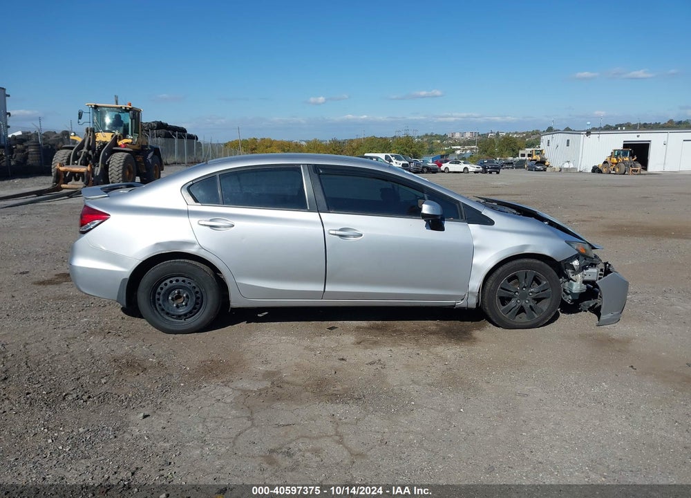 2013 HONDA CIVIC LX VIN: 19XFB2E58DE008560